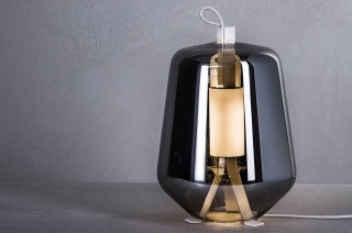 Luisa’s Innovative Italian Blown Glass Lamps Reimagine Ilumination