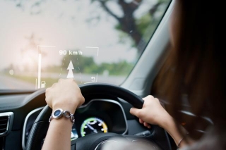 Understanding The Heads-Up Display In A Car