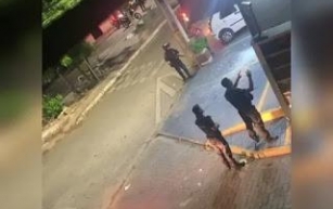 Homem atira na própria mulher e faz filha criança refém em farmácia em Fortaleza