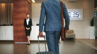 7 Tips For Safe And Stress-Free Business Travel