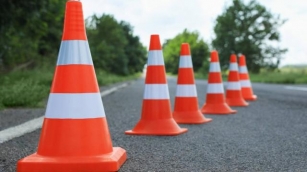 Why Small Contracting Companies Need Safety Cones