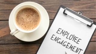 Choosing Wisely: Selecting The Best Employee Engagement App