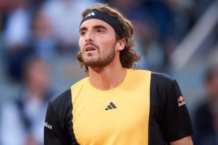 Tsitsipas Personal Trainer Unhappy With Stefanos’ Work Ethics Leaves His Camp