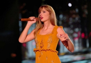 Taylor Swift’s Swift Changes: The Magic Behind Her Onstage Transformations