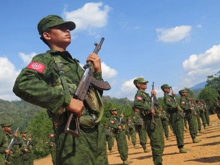 Clashes In Arakan Between Myanmar's Army And Scholars, Threat To Sittwe Port