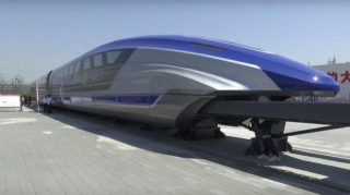 China's Maglev Train Created A Record By Covering A Distance Of 623 Km In 1 Hour