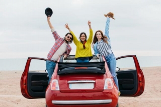 Top 5 Must-Have Car Accessories For The Ultimate Road Trip Experience