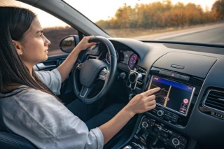 Revolutionize Your Ride: The Best Android Car Radios Reviewed + Savings Guide