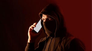 18 Ways To Identify A Dangerous Phone Scam