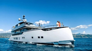 Elevate Your Vacation: Why Choose A Yacht Charter Over A Hotel Stay