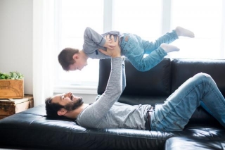 The Top 15 Parenting Myths Debunked By Child Psychologists