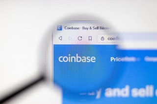 Coinbase Targets $1B Bond Sale In Strategic Move To Boost Bitcoin Holdings