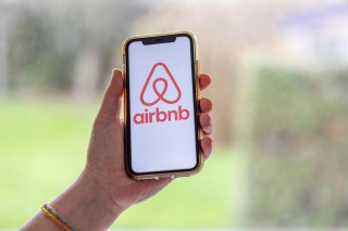 Airbnb Bans Indoor Surveillance Cameras Worldwide To Enhance Guest Privacy