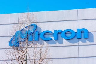 Micron Stock Soars 12%: Q2 Earnings Crush Forecasts With $5.82B Revenue Amid AI Surge