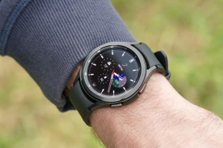 This Deal Gets You A Box-fresh Samsung Galaxy Watch From $99