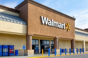 Walmart Welcomes Rush As Fast-Food Prices Soar Beyond Reach
