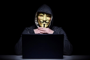 11 Things You’re Doing Online That Hackers Love