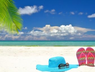 Allianz Survey: Americans Prefer Sun-Drenched Beaches This Spring Break