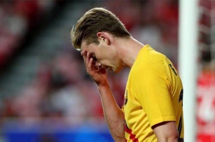 Frenkie De Jong Ruled Out Of Euro 2024 With Ankle Injury In Major Blow To Netherlands