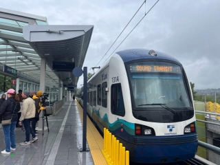 East Link Line From Bellevue To Redmond Opens After Significant Delay