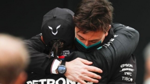 “It Has Been A Strange Transition Since I Announced Switch To Ferrari,” Lewis Hamilton Shares Remorse Amid Last Ride