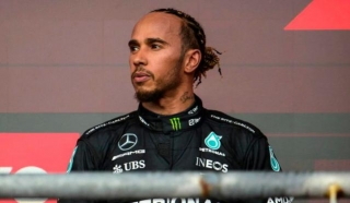 CHECKOUT: Former F1 Champ Thinks Ferrari Might Regret Signing Lewis Hamilton