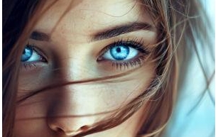 Los riesgos del cambio artificial del color de ojos: Una advertencia desde la oftalmología. 