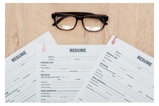 How To Build An ATS Friendly Resume That Gets You Interviews