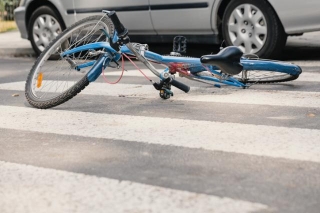 Dos Adolescentes Heridos En Accidente De Bicicleta Cerca De Center Road Y Holstrom Circle [Novato, CA]