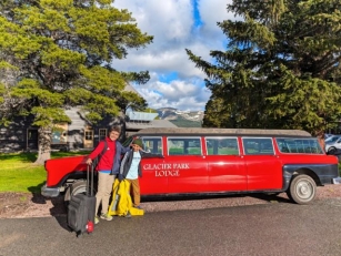 Glacier Park Lodge – A Yesteryear National Park Lodge Not To Miss