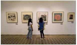 Cambodia-China Paintings Exhibition Held In Cambodian Capital