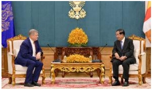 Cambodia’s Senate President Meets Russian Diplomat