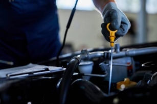 Car Maintenance Made Easy: A Step-by-Step Guide For Busy Drivers!