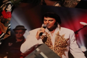 Quebec Elvis Tribute Artist Returns To Memphis For The Ultimate Competition