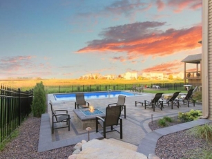 Why Fiberglass Pools Are The Best Choice For Arizona Homeowners