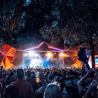 UK Festival Apologises For Delayed Payments