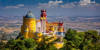 The Perfect Sintra Day Trip From Lisbon: Complete Guide, Itinerary & Insider Tips