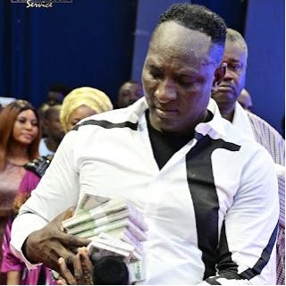 Breaking News: Prophet Jeremiah Fufeyin Hailed As A Hero For His 20 Million Naira Cash Donations To Feed The Poor In Nigeria (Watch Video)