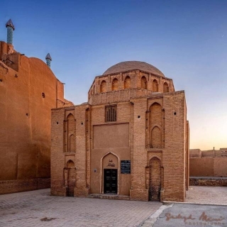 Davazdah Imam Memorial Of Yazd; Architecture, Design And Construction History