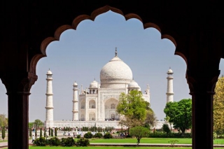 240+ Best Taj Mahal Agra Instagram Captions