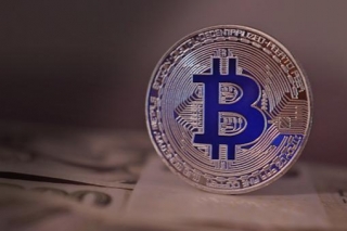Exploring The Long-term Benefits Of Holding Bitcoin