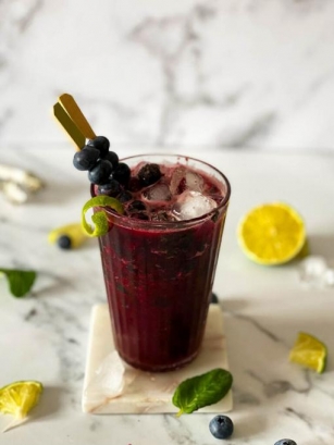 Delicious Blueberry Mojito Mocktail Recipe