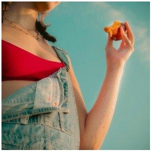 Luella – Peach Ginger Tea | Pop Music Review