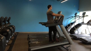 4 Treadmill Incline Workout For A Faster Calorie Burn