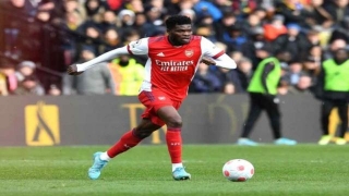 Thomas Partey Is Earning More Than Bukayo Saka And Arsenal Must Get Rid Of Him