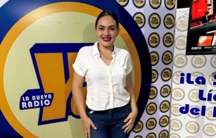 La Mejor Piloto De Centroamerica, Keren González, Visitó Estudios De Tu Nueva Radio Ya