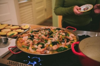Looking For A Paella Caterers West Sussex? We Got You Covered