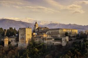 The Ultimate Guide to Granada: What to See, Do, and Experience