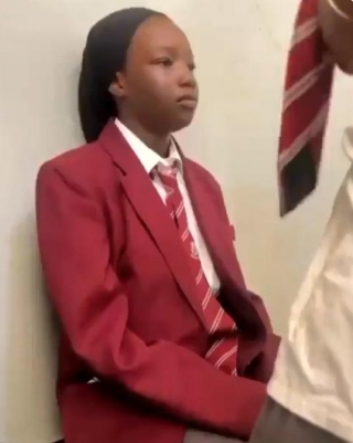 Toxic Video Shows Girl Being Bullied And Slapped By Other Students At Lead British School (videos)