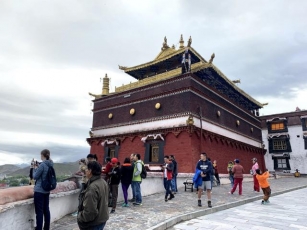 Tashi Lhunpo Monastery: Largest Gelug Sect Temple In Shigatse